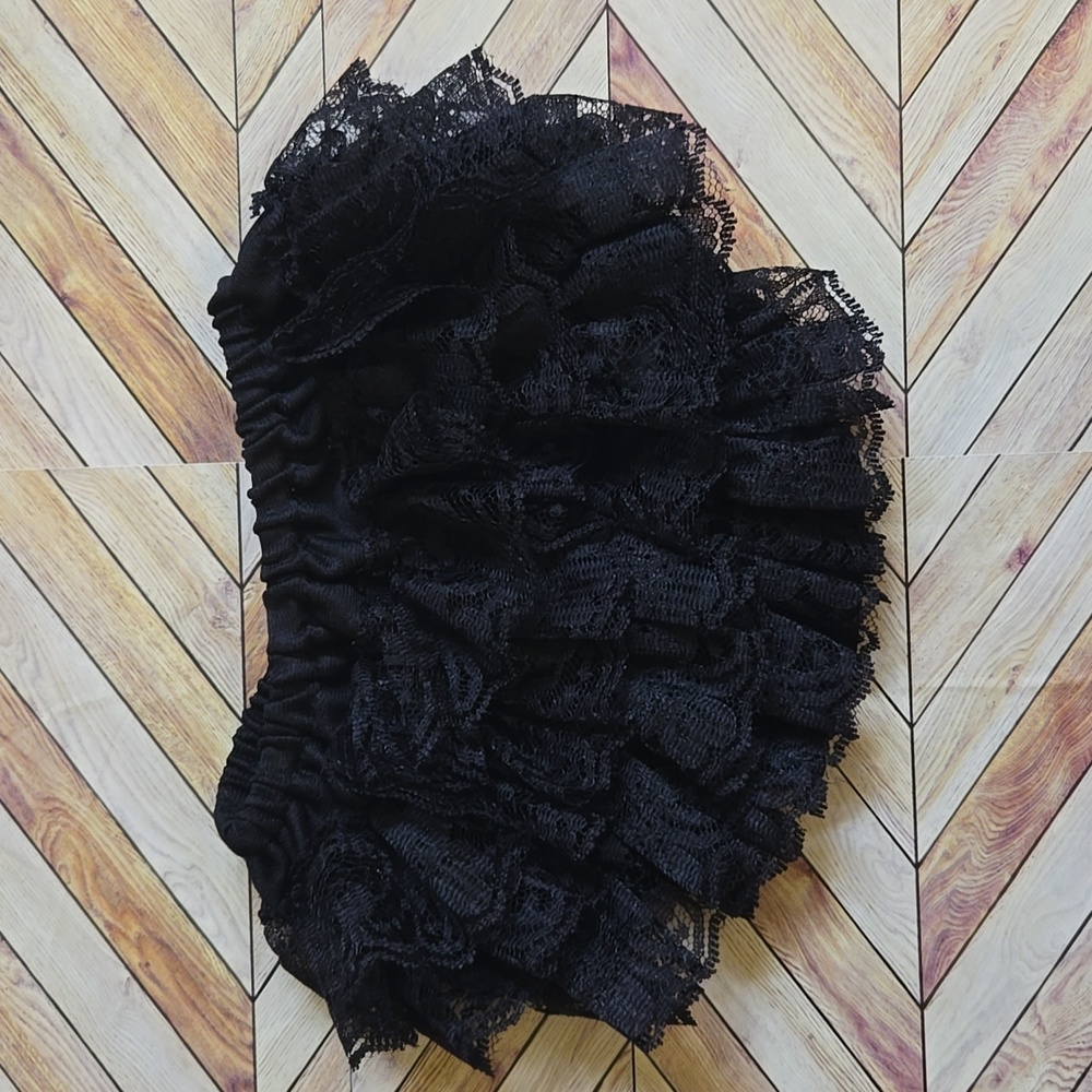 Vintage-Style Black Ruffle Lace Bloomer Baby Girl Frilly Diaper Cover Photo Prop